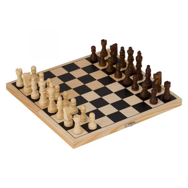 Sjakk spill i tre. 26 cm.