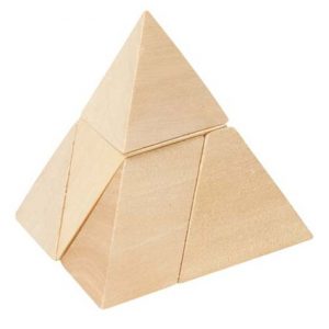 Pyramiden, hjernetrim fra Goki