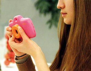 Mitt første kamera, lekekamera. Assorterte farger