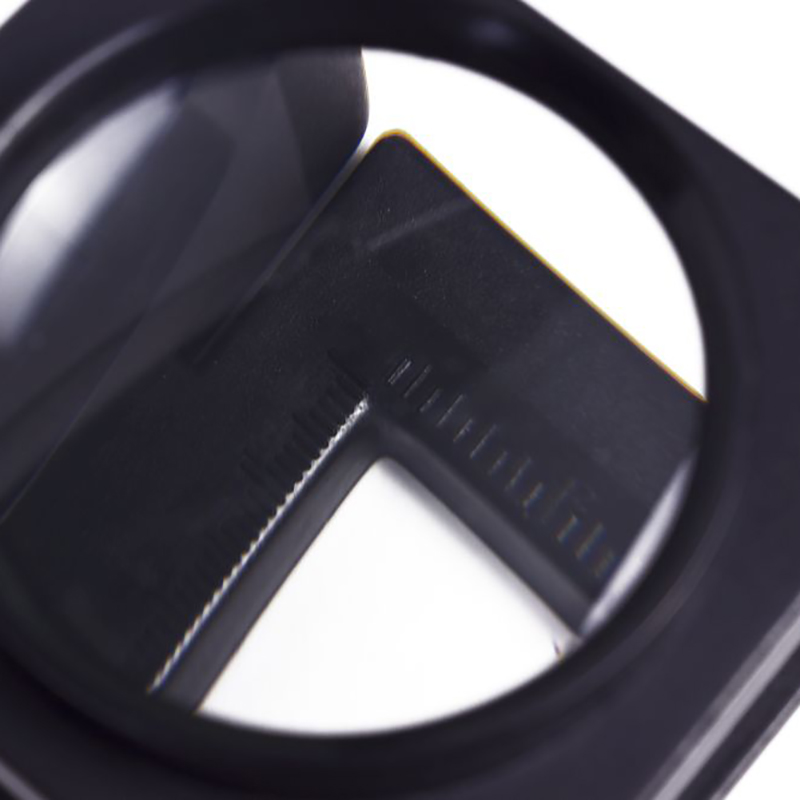 Lupe, sammenleggbar 75mm 4 x forstørrelse. Magnifying lens.