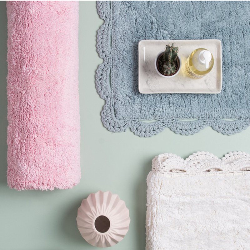 Baderomsmatte, teppe, badematte, matte, grønn.