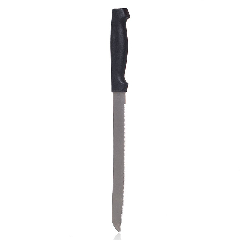 Knivblokk med kjøkkenkniver og saks.